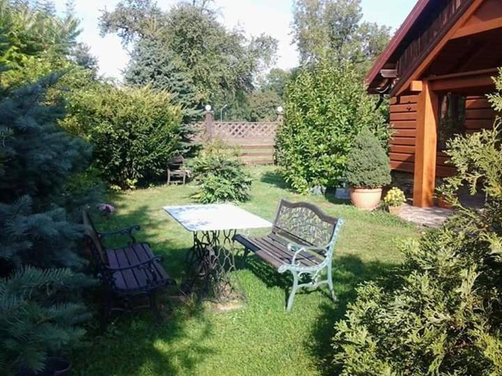 Agroturystyka W Ogrodach Санок Екстериор снимка
