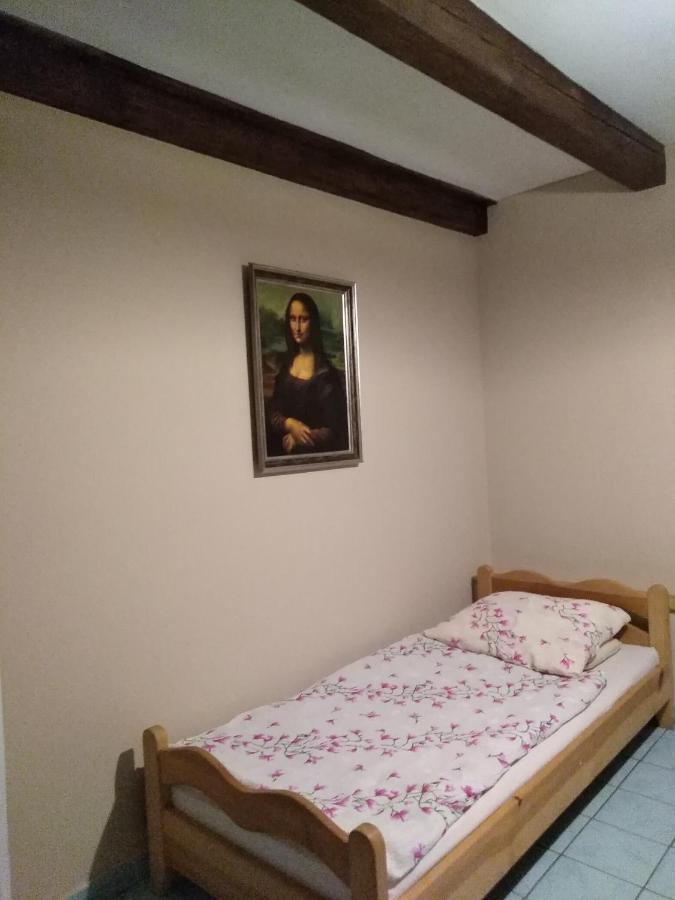 Agroturystyka W Ogrodach Санок Екстериор снимка