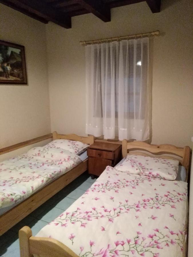Agroturystyka W Ogrodach Санок Екстериор снимка